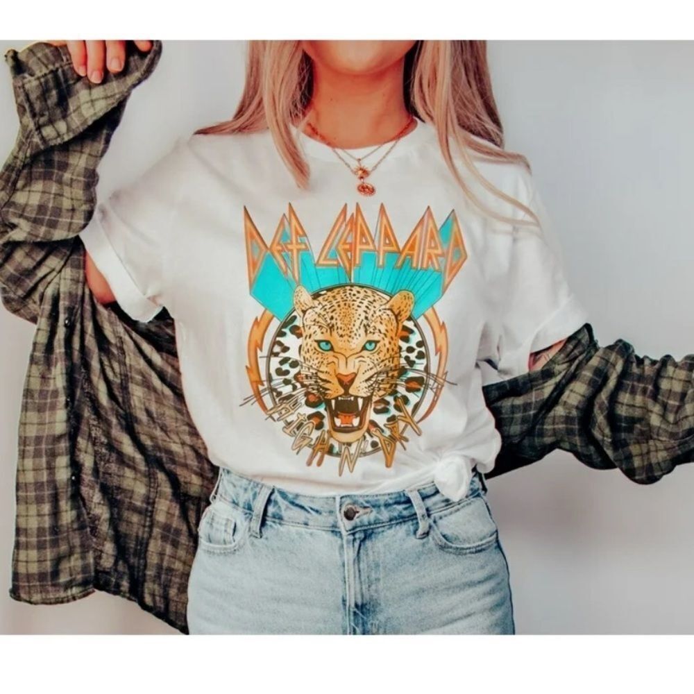 Def 🐆 Leppard XL Tee Animal